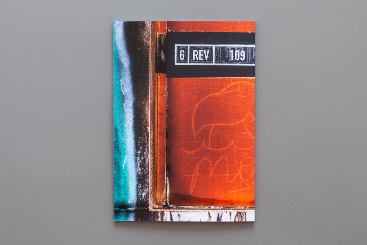 MOBY – Expect Anything