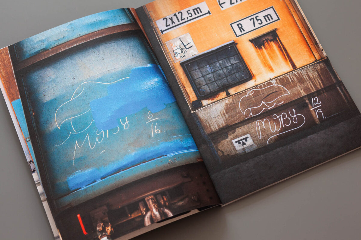 MOBY – Expect Anything